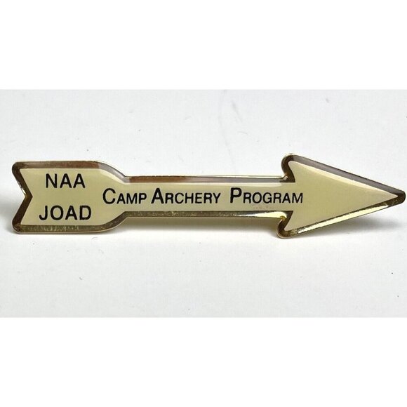 VTG 2.5" Ivory Goldtone CAA NAA JOAD Camp Archery Program Club Arrow Pin PINBACK - Picture 1 of 2